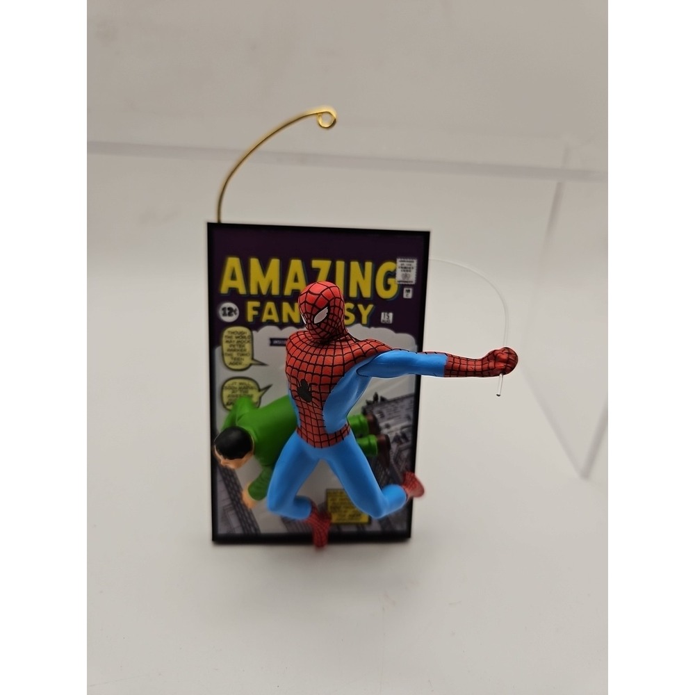 Hallmark 2022 Spider-Man AMAZING FANTASY #15 60th Anniversary Ornament (491) - Picture 4 of 7